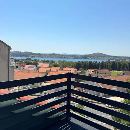 Sibenka Apartment *